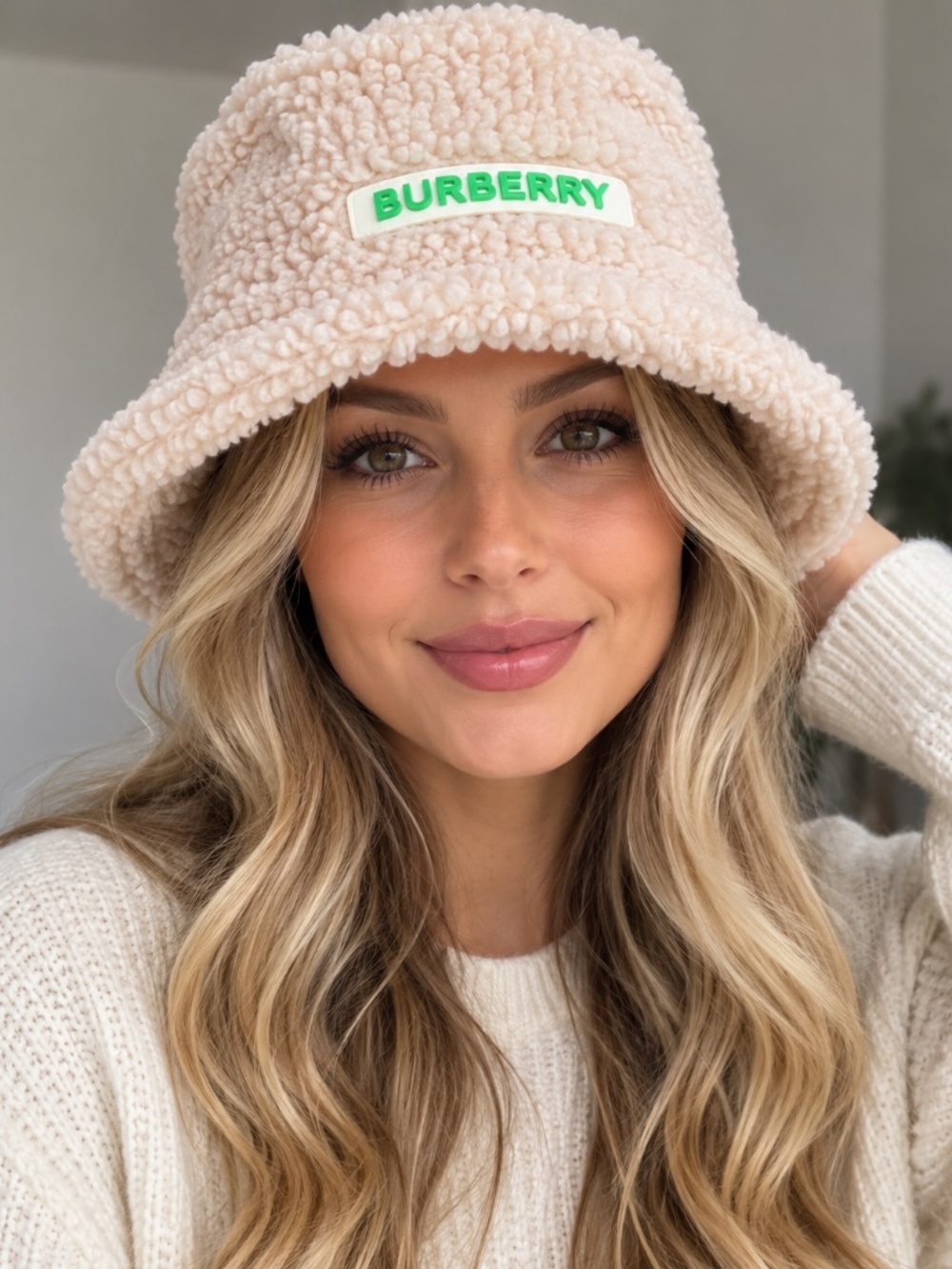 Burberry Teddy Fleece Bucket Hat Cream Green Logo